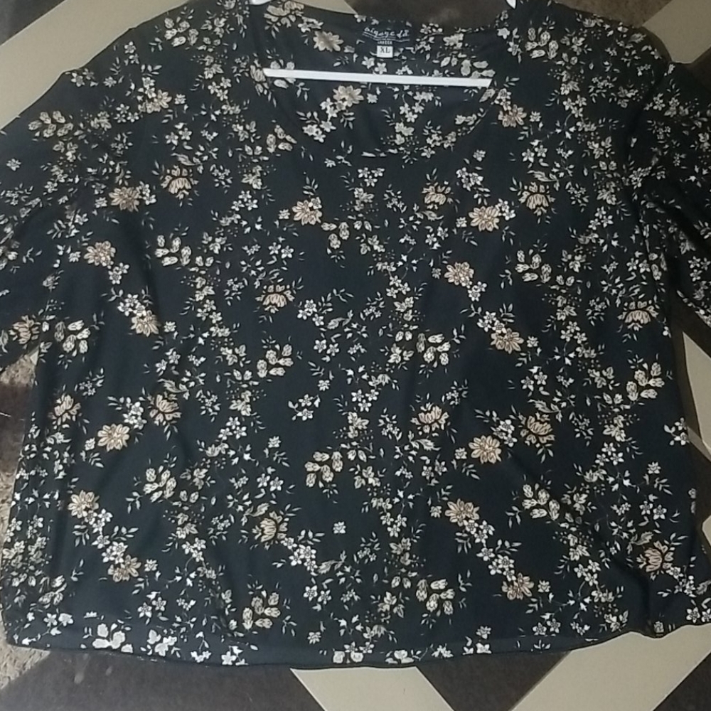 Y2K career woman vtg floral semi crop top